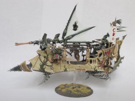 Dark Eldar Raider by Iandw