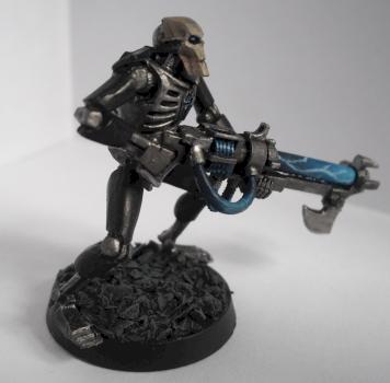 Necron warrior by manchcourte