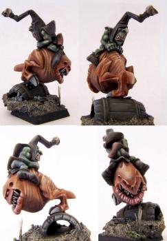 Squig Hopper by LunchBox