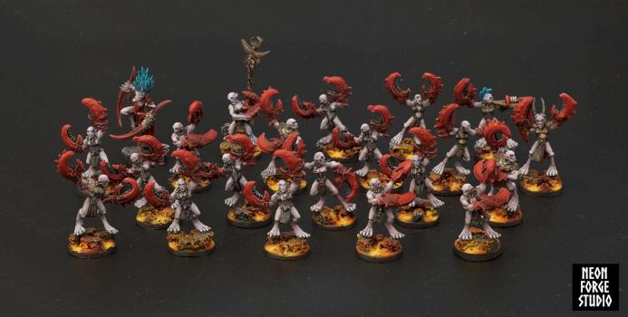 Chaos Daemons Daemonettes of Slaanesh by NeonForgeStudio