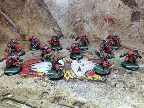 Blood Bowl Orc team by Heilbuth
