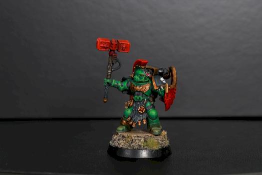 Salamanders Smash Captain by kaiserdean