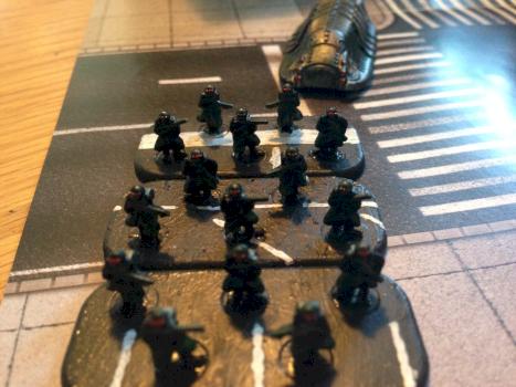 Scourge Invader with Infantry #2 by Thernos