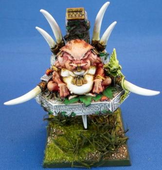 Warhammer Fantasy Slann Mage Priest by battlefieldscenics