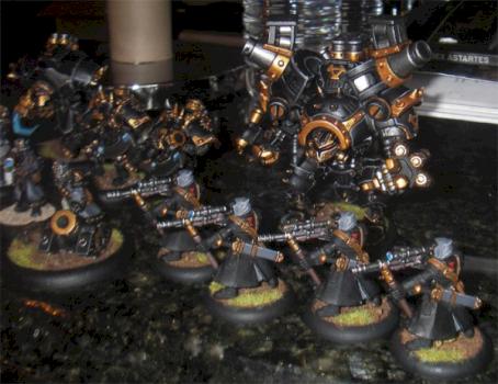 Khador Widowmakers alongside Behemoth by exocorp