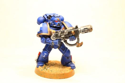Space Marine with meltagun by AdeptusD