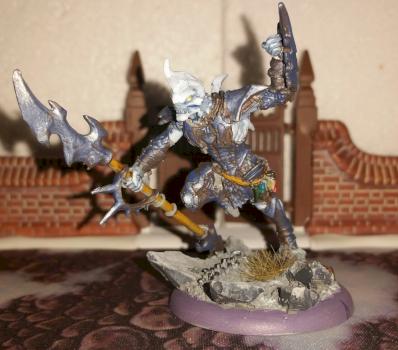Hunter of Everblight by Greenmonster