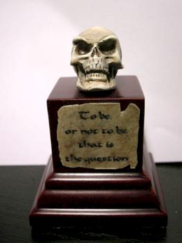 to be or not to be by xavicxcmm