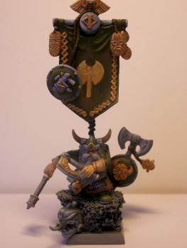 Guerrier Nain by Emrys Myrddin
