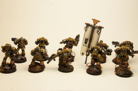 Imperial Fists squad 1 by x2painting