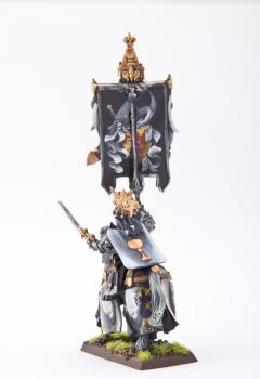 Bretonnian Knights Standard Bearer by nastin