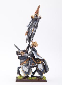 Bretonnian Knights Standard Bearer by nastin