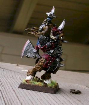 Chaos Tiermenschen Häuptling by Assurthaan
