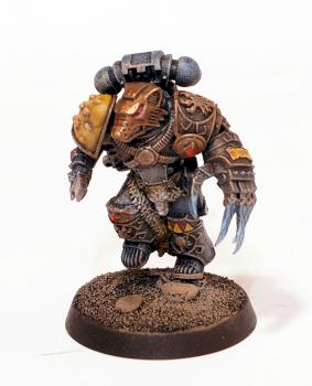 Space Wolf Battle Leader w/ Lightning Claw by Grim Factorum