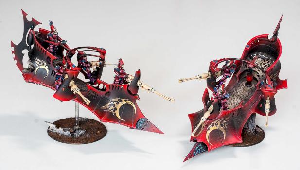 dark eldar ravager by Papasmerf