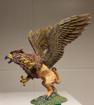 Griffon (Bones) by cebnobre