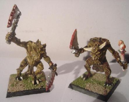 Couple of evil and angry Chaos Trolls by Cortes
