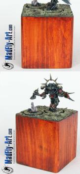 Huron Blackheart (with plinth) by MadFlyArtStudio