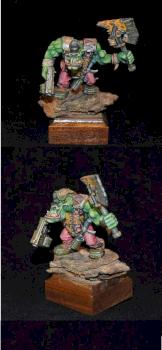 Ork Nob with Axe - Noble Orko W40K by Astolfus