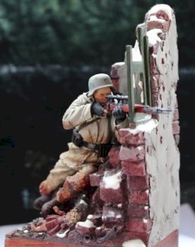 German Sniper by HQ Model Kits