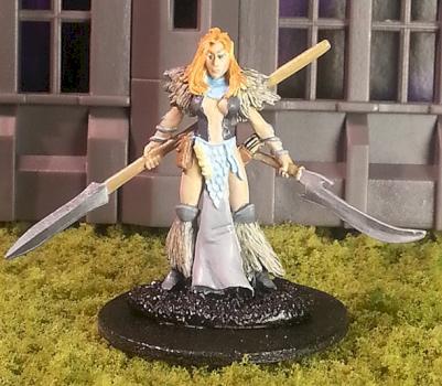 Ishara Snowfinch / Talis the White by jfahy