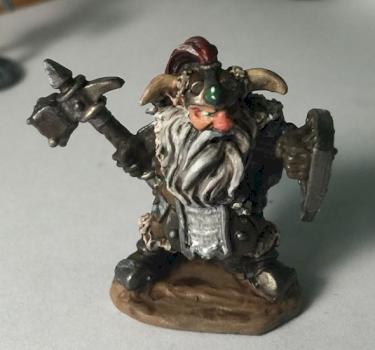 Simple Dwarf by kikisinkspray