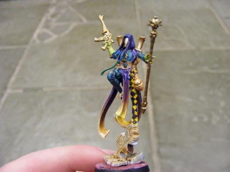 harlequin shadowseer by madgnomepainting