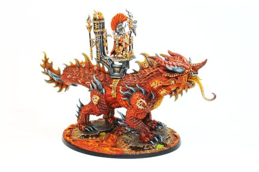 Fyreslayers Dwarf Auric Runeson on Magmadroth by mediatrade