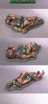 Standing/fallen Marauder giant by Johan