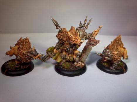 Lord Carver, BMMD, Esq.III and two Razor Boars - Minions/Hordes by Faitek