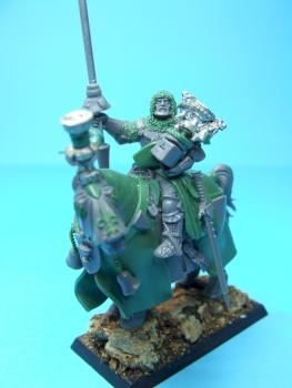 Bretonnian Grail Knight Champion - converted by thistledoo minis