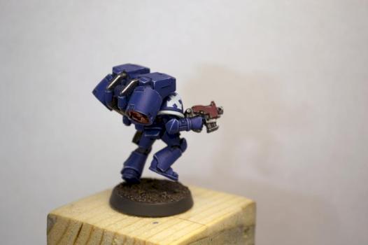 Ultramarine Assault Sergeant (diff view) by PsyCrow
