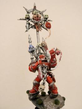 Word Bearers Trophy Master (Standard Bearer) by Escobar