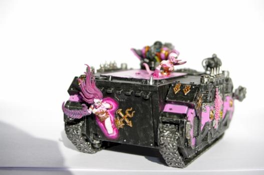 Slaanesh rhino emperor's children by pirouli