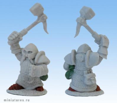 Heavy Armor Dwarf by Thorward