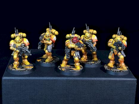 Imperial Fists Infiltrator Squad by George1