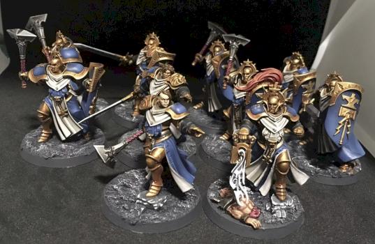 Sequitors by Eselri