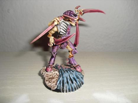 Tyraniden Alpha Krieger (Seite) by voluptanesh