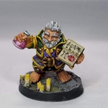 Gnome alchemist by Cybercoala