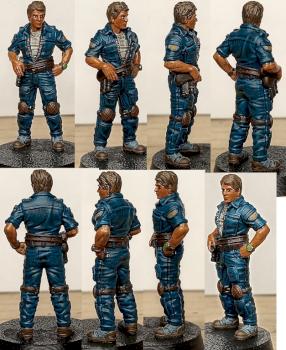 PAPSIKELS MINIATURES, Lieutenant de Bord by Valnar Nightrunner