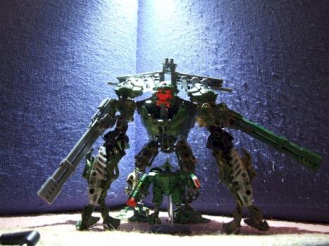 Tau Titan by Rooffuz