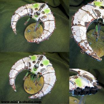 Rusty White Necron Nightscythe by MinionStudio