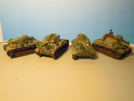 FoW German Panzer 3 Platoon by Paintaholics