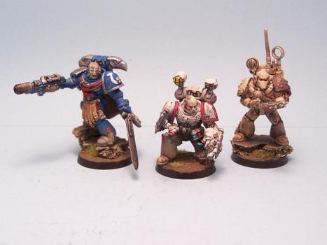Command squad, captain arothecary and signals master by Wonky Brush