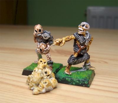 Undead catapult crew (painted in 1996) by edinko