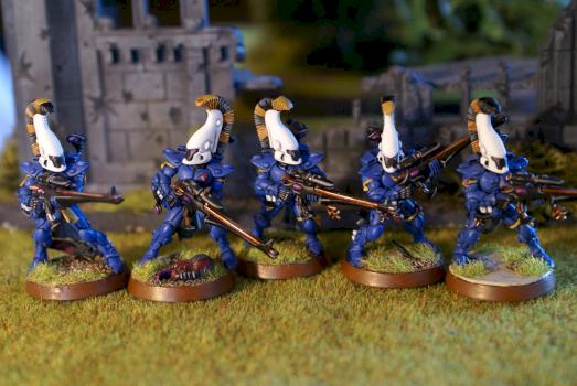 Eldar Dire Avenger Troop by Freddy the Teddy