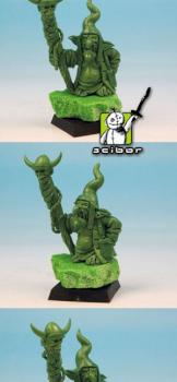 28mm scale Goblin Shaman Greenstuff Sculpture by Scibor