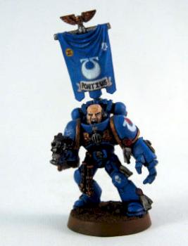 Ultramarines Sergeant by sprueposse