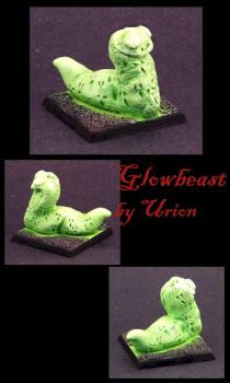 Glowbeast by urion