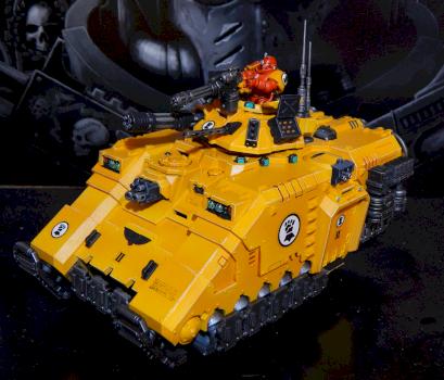 Imperial Fists Repulsor by P4Painting